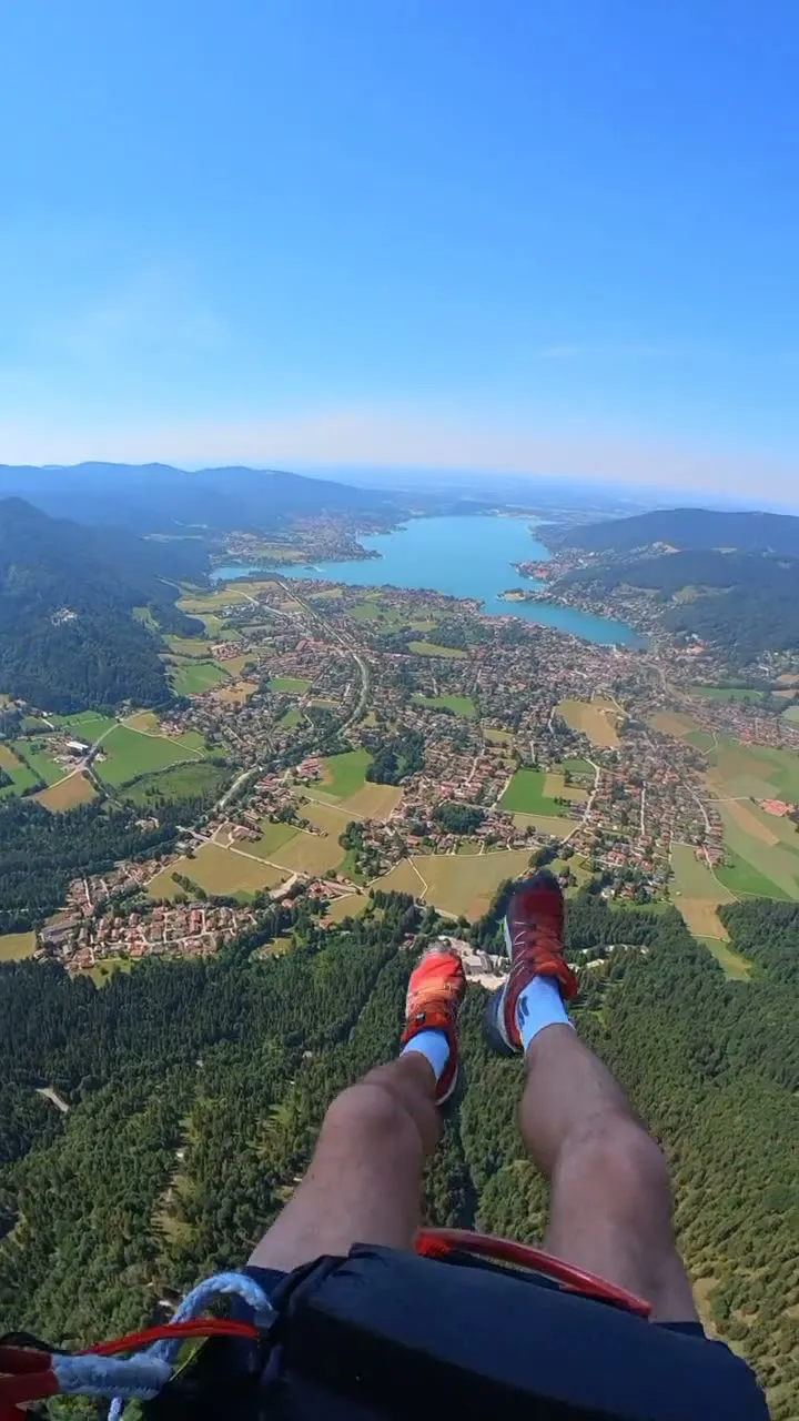Hike & Fly – POV