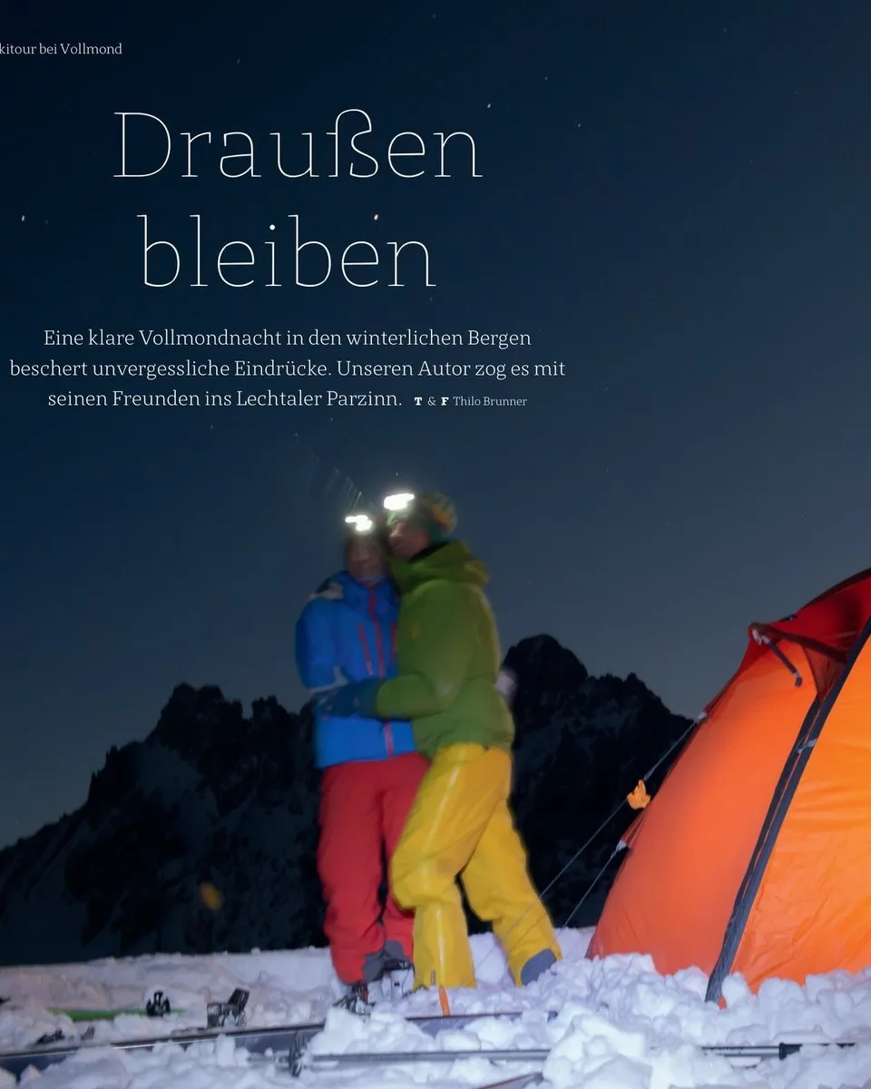 Reportage „Draußen bleiben“ im ALPIN Magazin: Biwak bei Vollmond mit orangem Zelt
